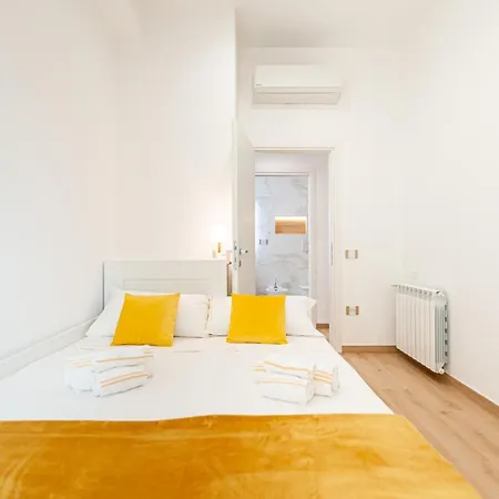 Estay - Victoria's New *